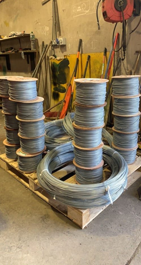 High Tensile 3.15mm Plain Bull Wire Featured Image